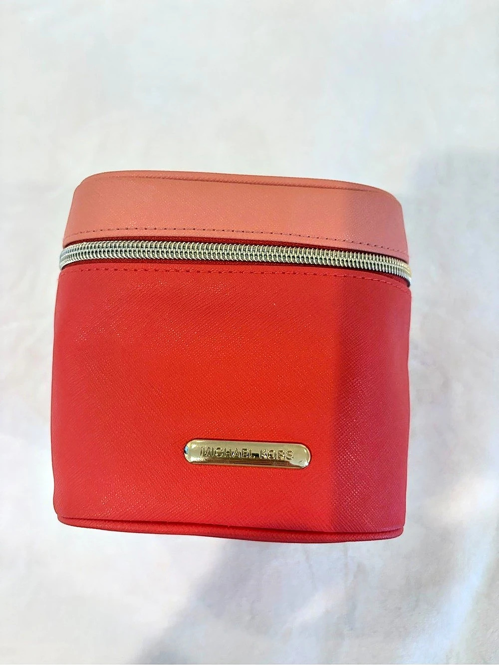 Michael Kors Cosmetic Case in Red & Pink